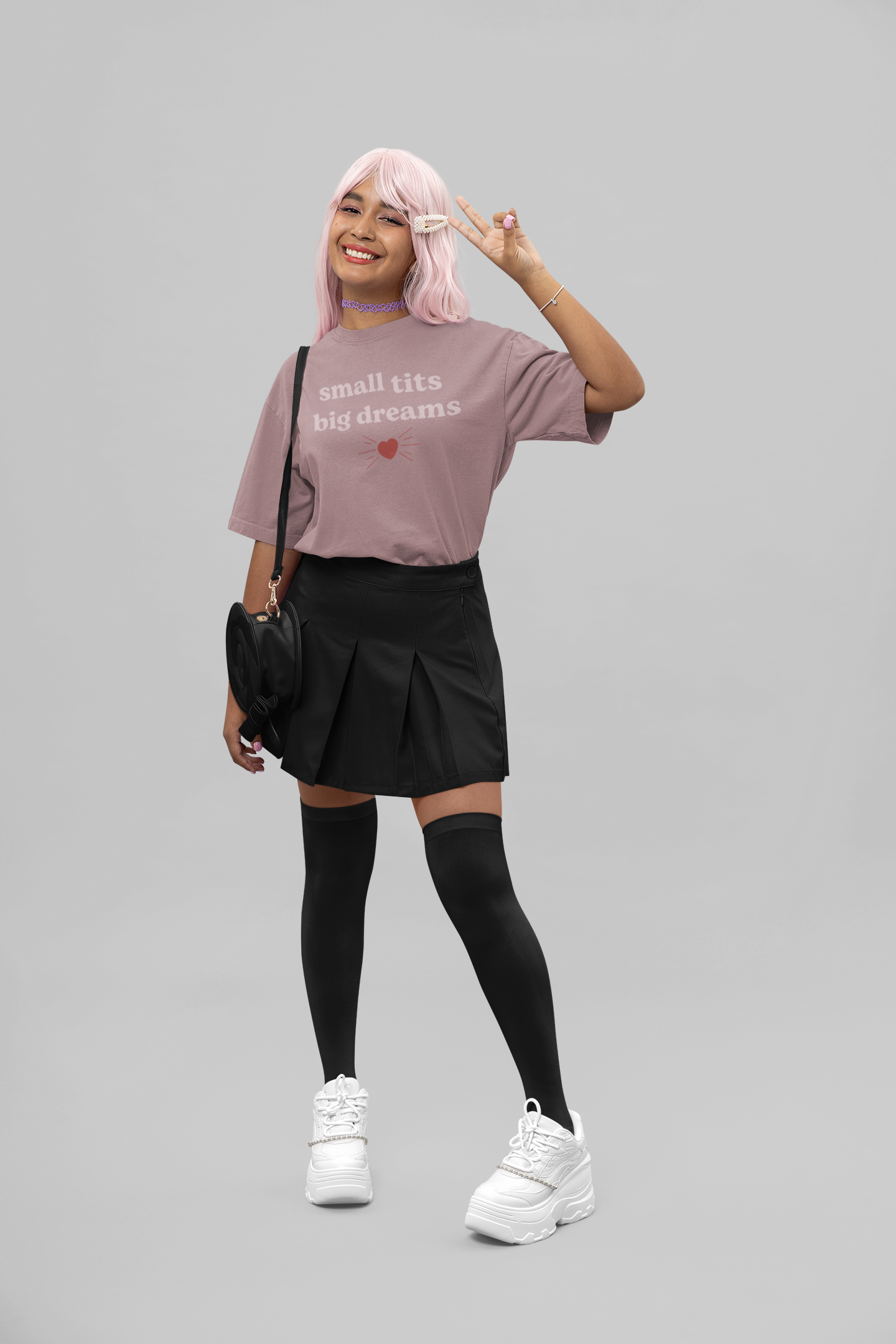 Small Tits I 3 Colores